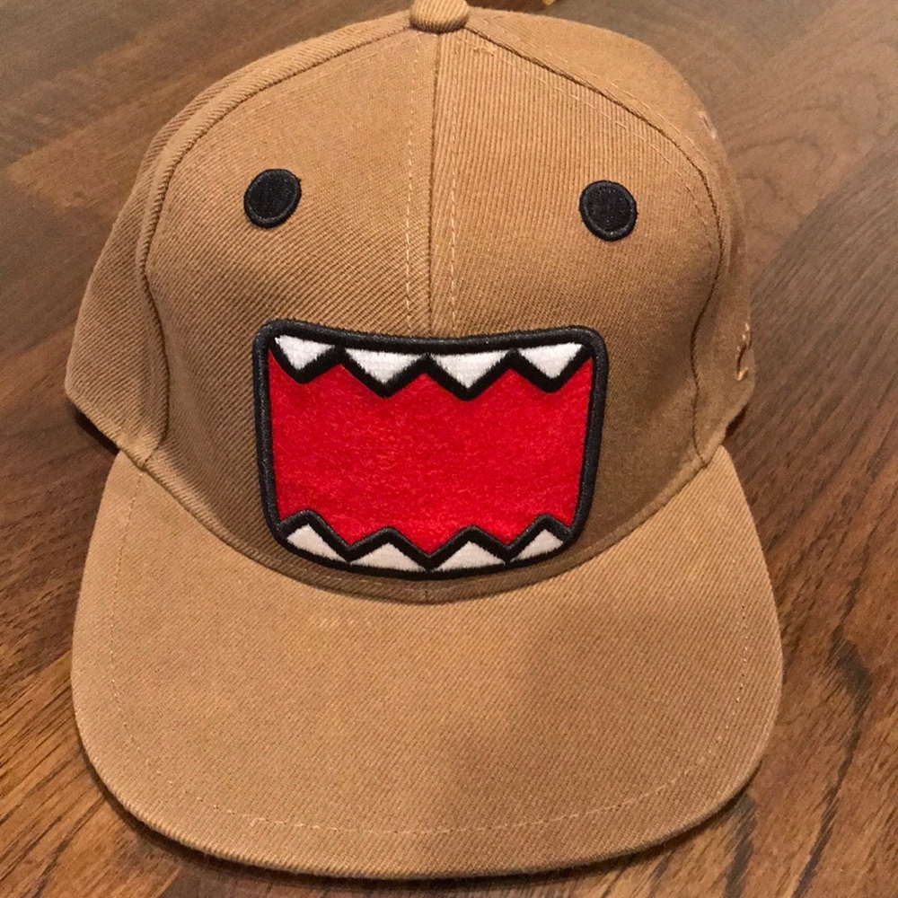 Domo SnapBack hat